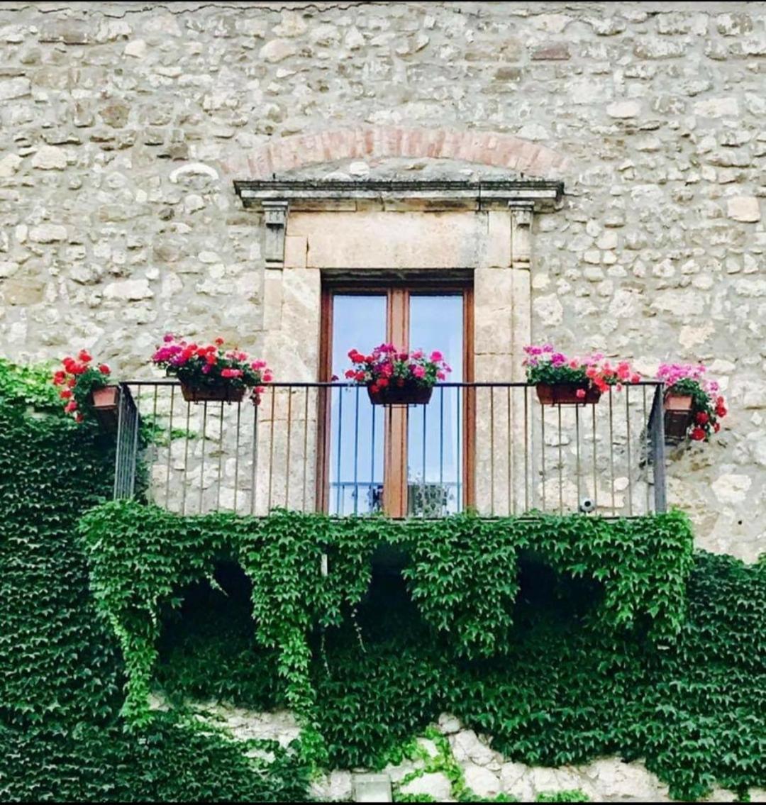 Agriturismo Feudo Tudia Landro Екстер'єр фото